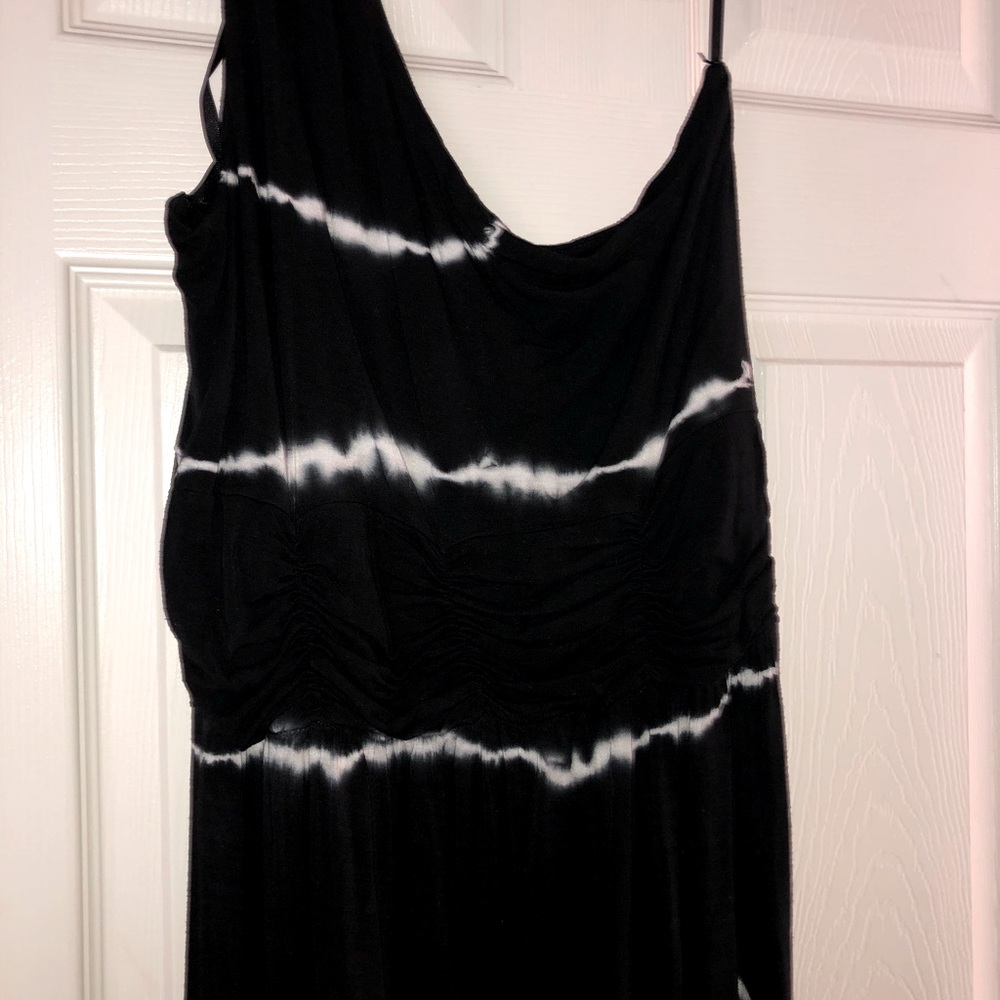 Black and white mild tie die dress
